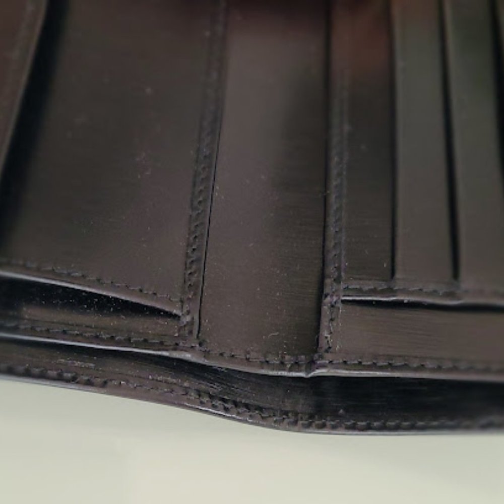 Ferragamo Wallet - Picture 10 of 15